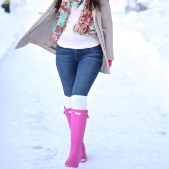 Hunter Shoes - ❄️Pink Hunter boots size 7
